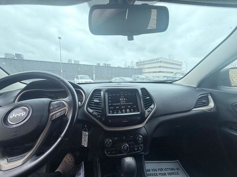 Used 2014 Jeep Cherokee Latitude w/ Trailer Tow Group image 13