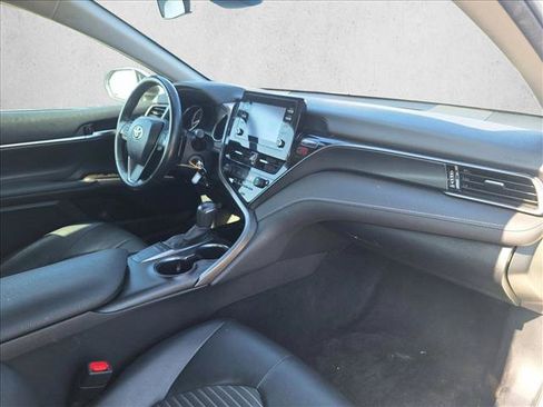 Used 2024 Toyota Camry SE FWD image 19