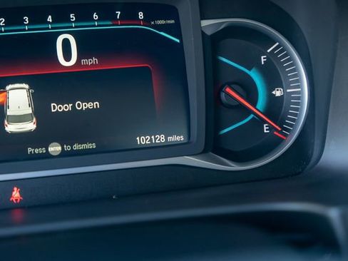 Used 2019 Honda Pilot Touring image 21