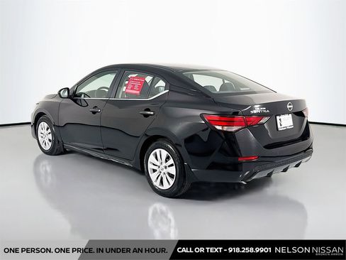 Certified 2025 Nissan Sentra S image 7