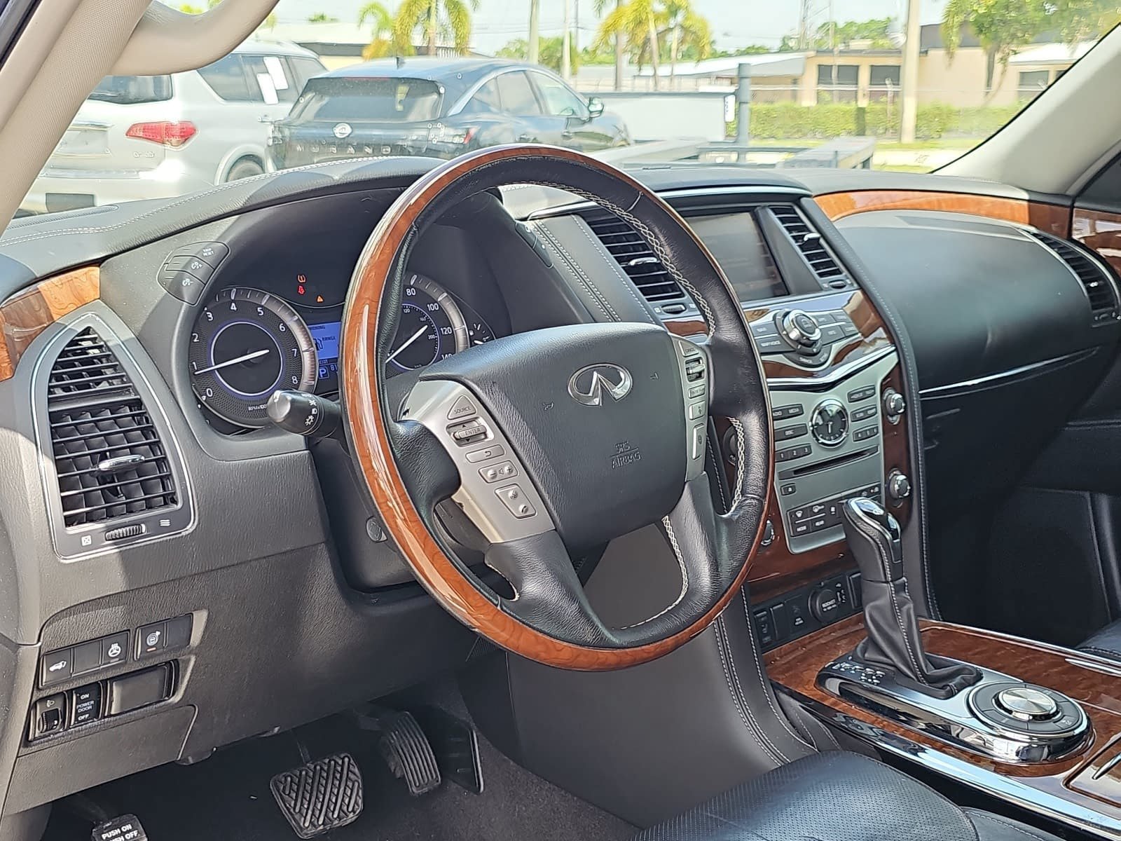 Used 2019 INFINITI QX80 Luxe w/ Proassist Package RWD image 15