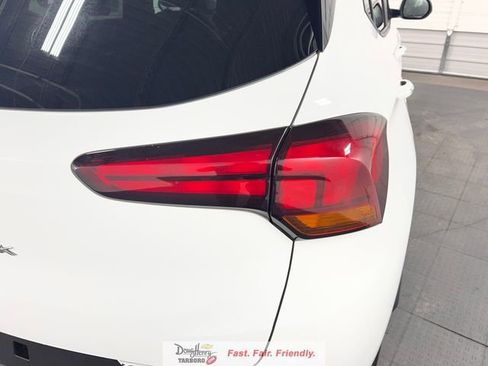 Used 2025 Buick Encore GX Preferred FWD image 15