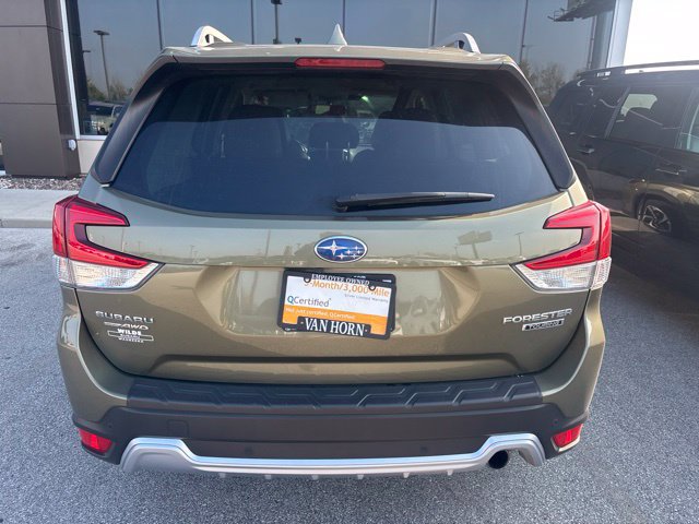 Used 2023 Subaru Forester Touring AWD/4WD image 8