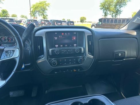 Used 2015 GMC Sierra 2500 SLE AWD/4WD image 12