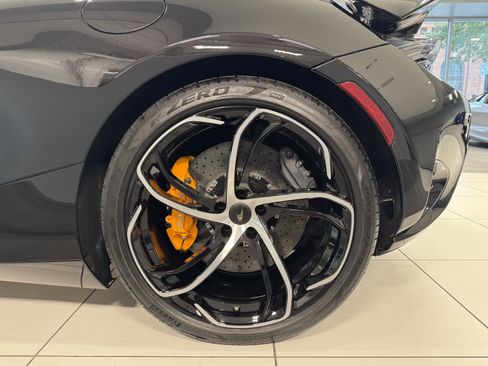 New 2026 McLaren 750S Spider image 25