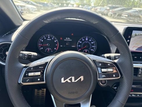 Used 2023 Kia Forte GT-Line w/ GT-Line Premium Package FWD image 29