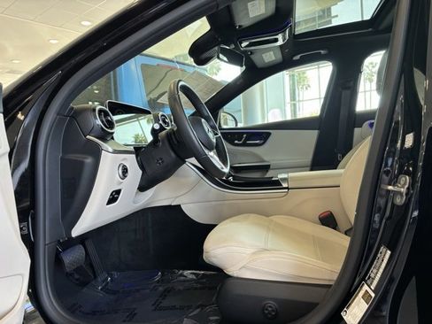 Certified 2025 Mercedes-Benz C 300 Sedan image 15