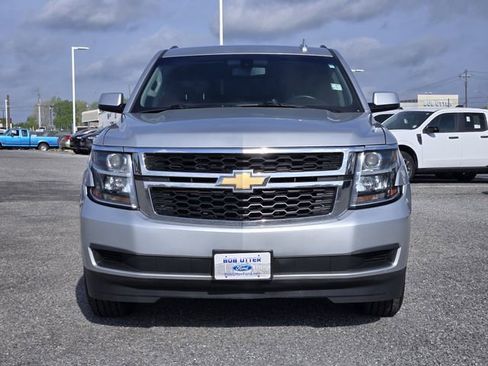 Used 2019 Chevrolet Tahoe LS RWD image 2