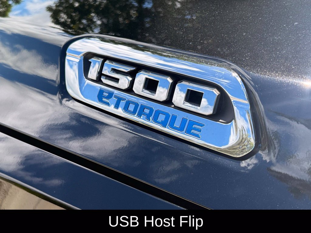 Used 2026 RAM 1500 Big Horn RWD image 32