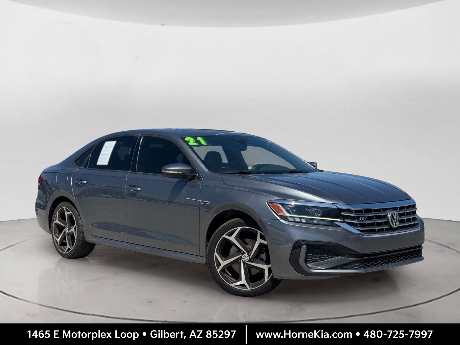 Used 2021 Volkswagen Passat 2.0T R-Line FWD image 1
