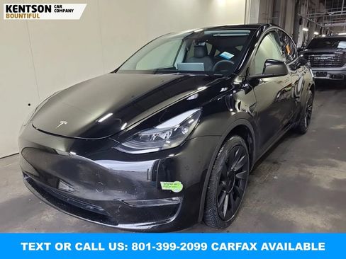 Used 2023 Tesla Model Y Long Range AWD/4WD image 1