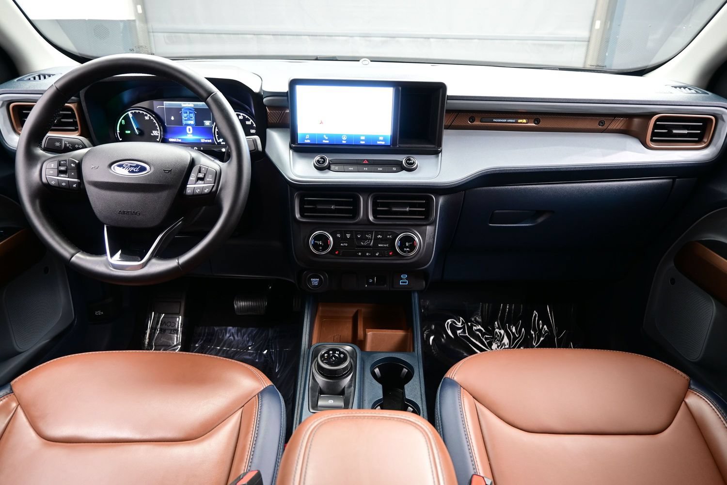 Used 2024 Ford Maverick Lariat FWD image 18