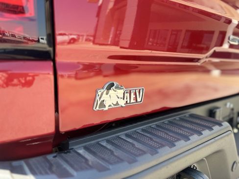 Used 2023 GMC Sierra 1500 AT4X w/ AT4X AEV Edition image 10