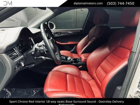 Used 2022 Porsche Macan GTS AWD/4WD image 18