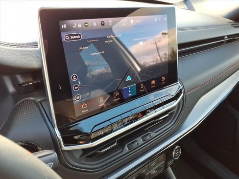 Used 2025 Jeep Compass Trailhawk w/ Trailhawk Elite Group image 23