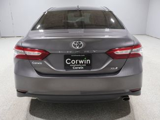 Used 2019 Toyota Camry XLE FWD video 3