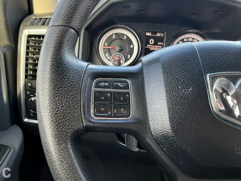 Used 2015 RAM 2500 SLT image 28