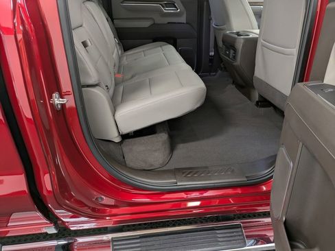 Used 2024 Chevrolet Silverado 1500 RST image 27