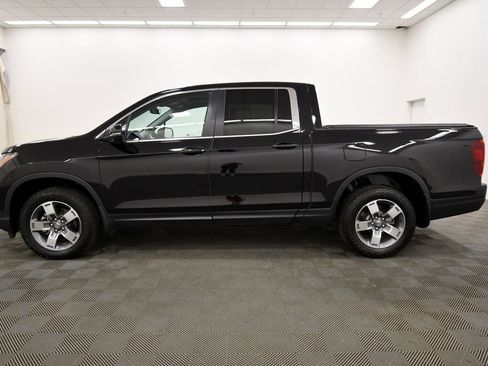Certified 2025 Honda Ridgeline RTL image 4