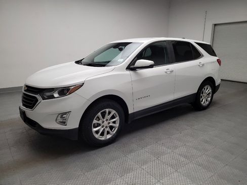 Used 2018 Chevrolet Equinox LT AWD/4WD image 2