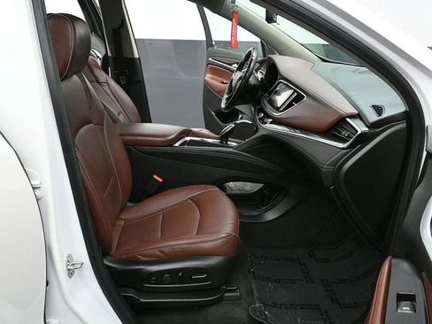 Used 2020 Buick Enclave Avenir w/ Avenir Technology Package image 25