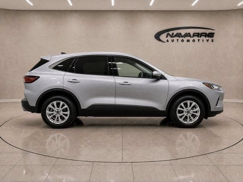 Used 2024 Ford Escape Active AWD/4WD image 8