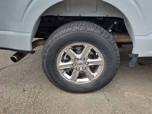 Used 2024 Ford F150 XLT w/ Equipment Group 302A MID AWD/4WD image 7