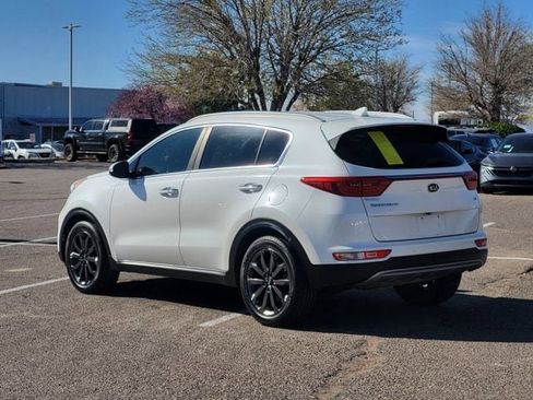 Used 2018 Kia Sportage EX w/ EX Sport Appearance Package image 3