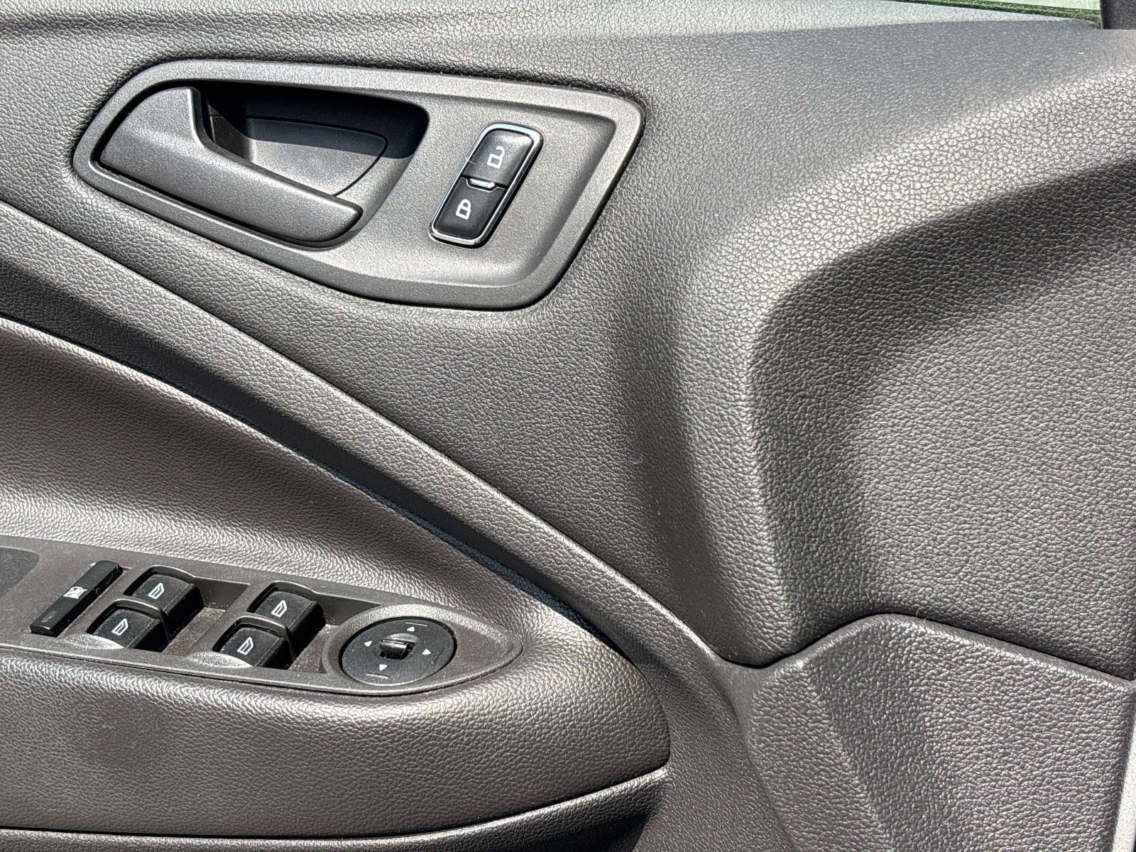 Used 2014 Ford Escape S FWD image 29