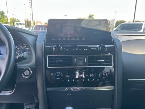 Used 2022 Nissan Armada SV w/ SV Appearance Package RWD image 22