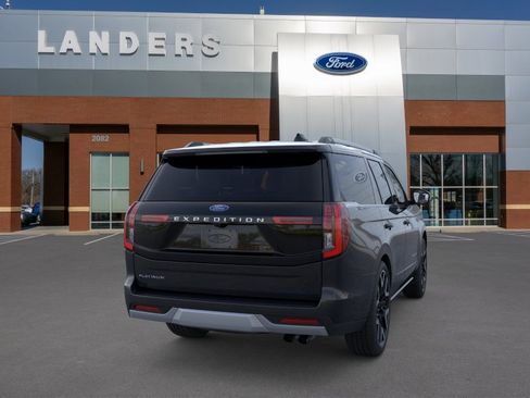 New 2026 Ford Expedition Platinum image 8