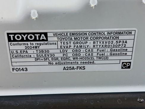 Used 2024 Toyota Camry SE FWD image 20