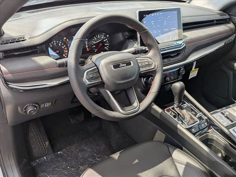 New 2025 Jeep Compass Trailhawk w/ Trailhawk Convenience Group image 3