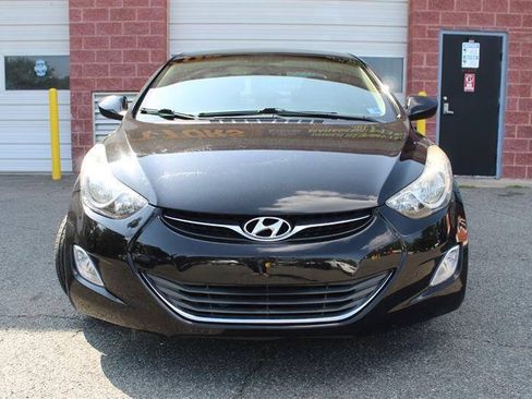 Used 2013 Hyundai Elantra GLS w/ Preferred Pkg FWD image 8