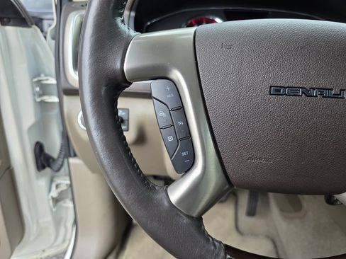 Used 2015 GMC Acadia Denali FWD image 25