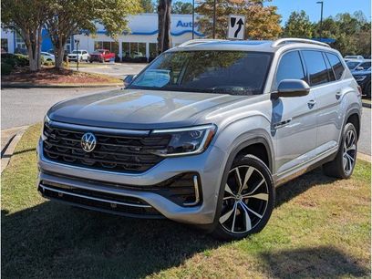 New 2026 Volkswagen Atlas SEL Premium R-Line