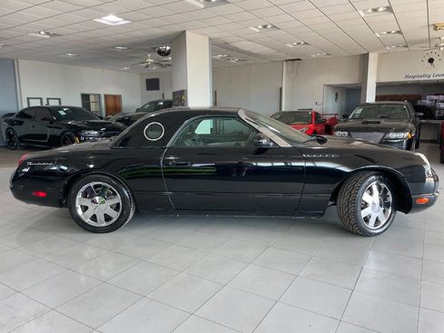 Used 2002 Ford Thunderbird Deluxe image 8