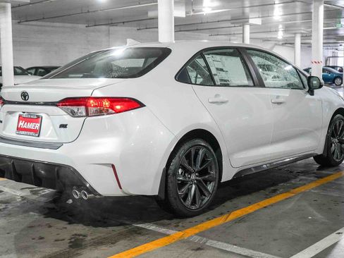 New 2026 Toyota Corolla SE image 9