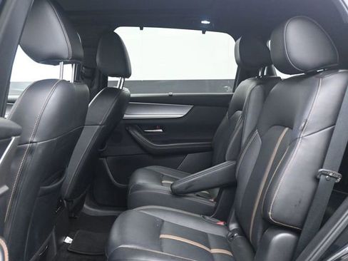 Used 2025 MAZDA CX-90 3.3 Turbo w/ Premium Plus Pkg image 5