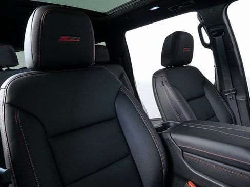 New 2026 Chevrolet Traverse Z71 w/ Driver Confidence Package image 20