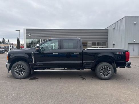 Certified 2023 Ford F250 XLT AWD/4WD image 2