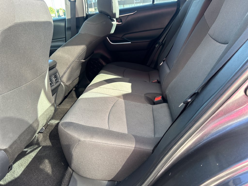 Certified 2025 Toyota RAV4 XLE AWD/4WD image 28