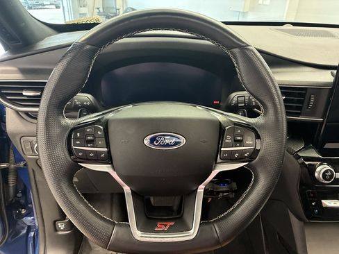 Used 2021 Ford Explorer ST w/ Equipment Group 401A AWD/4WD image 29