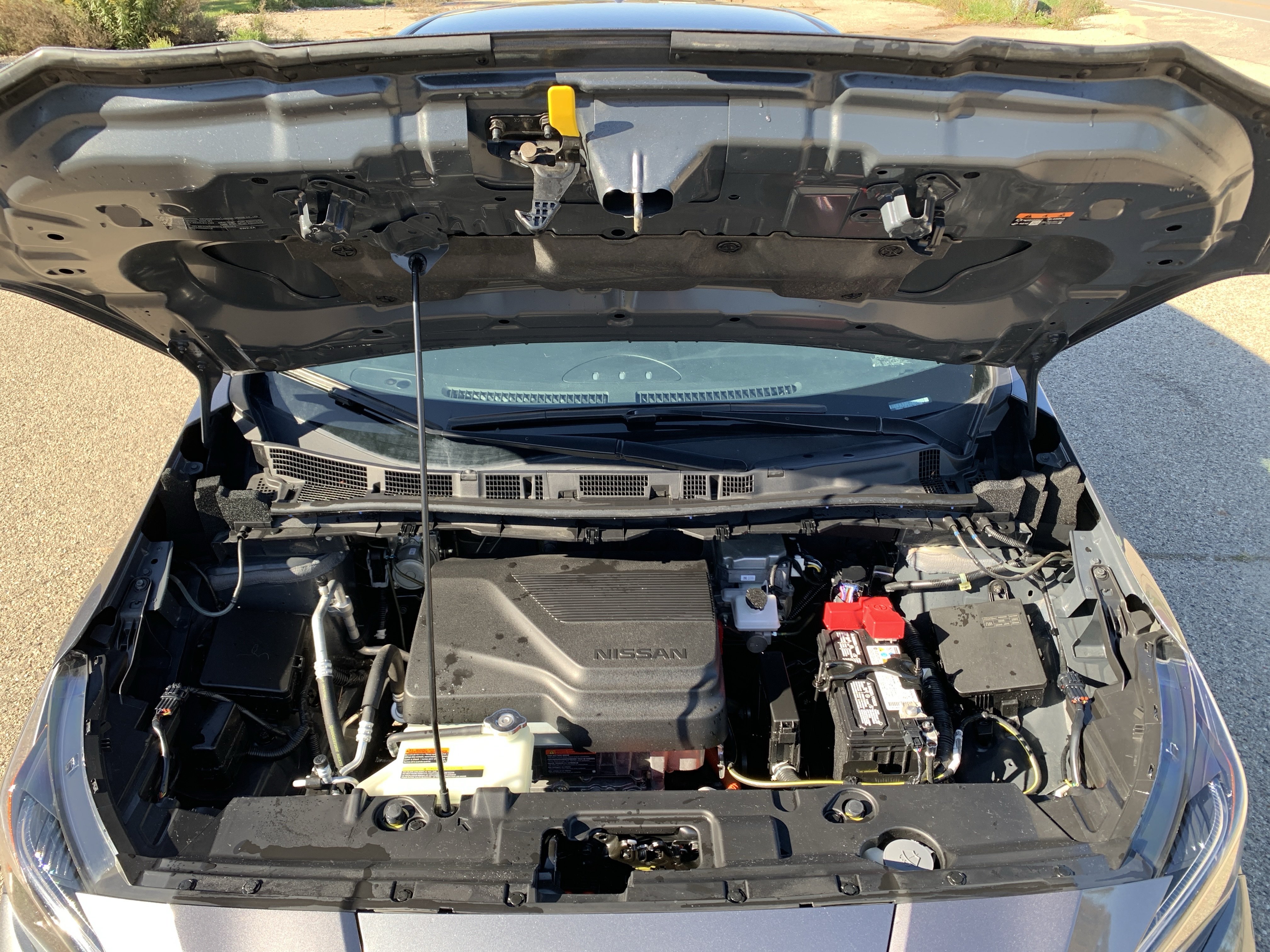 Used 2025 Nissan Leaf S FWD image 12