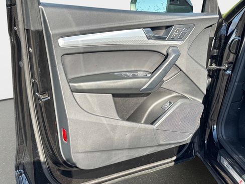 Used 2025 Audi Q5 2.0T Premium AWD/4WD image 21