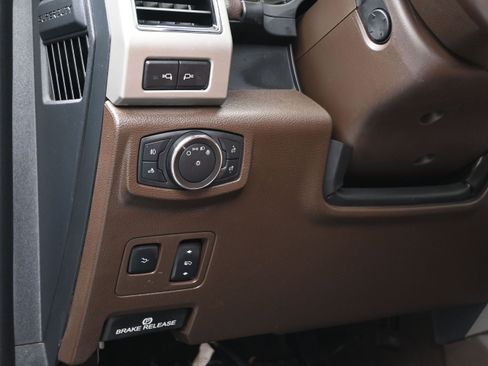 Used 2022 Ford F350 King Ranch w/ King Ranch Ultimate Package AWD/4WD image 23