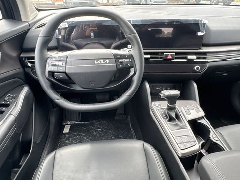New 2026 Kia Sportage EX w/ EX Panorama Roof Package image 24
