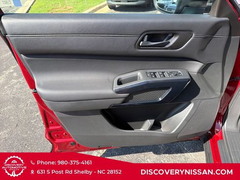 New 2026 Nissan Pathfinder SV w/ Cargo Package FWD image 10