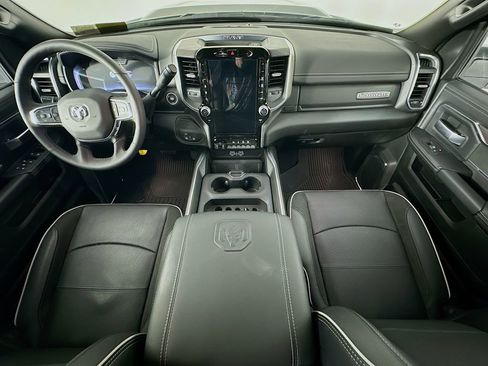 Used 2025 RAM 2500 Laramie w/ Night Edition AWD/4WD image 10