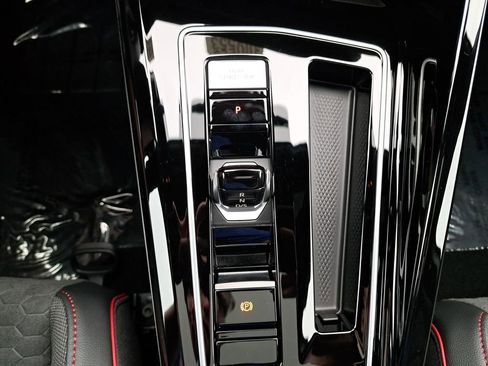 New 2025 Volkswagen GTI SE image 28